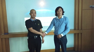 中擂在LED行業的經驗比較豐富，策劃中為我公司品牌提煉出“自然光”賣點，并對眾產品進行全面梳理分類，全面提升了產品形象。此次雙方都合作很愉快，期待未來雙方能繼續攜手邁進！